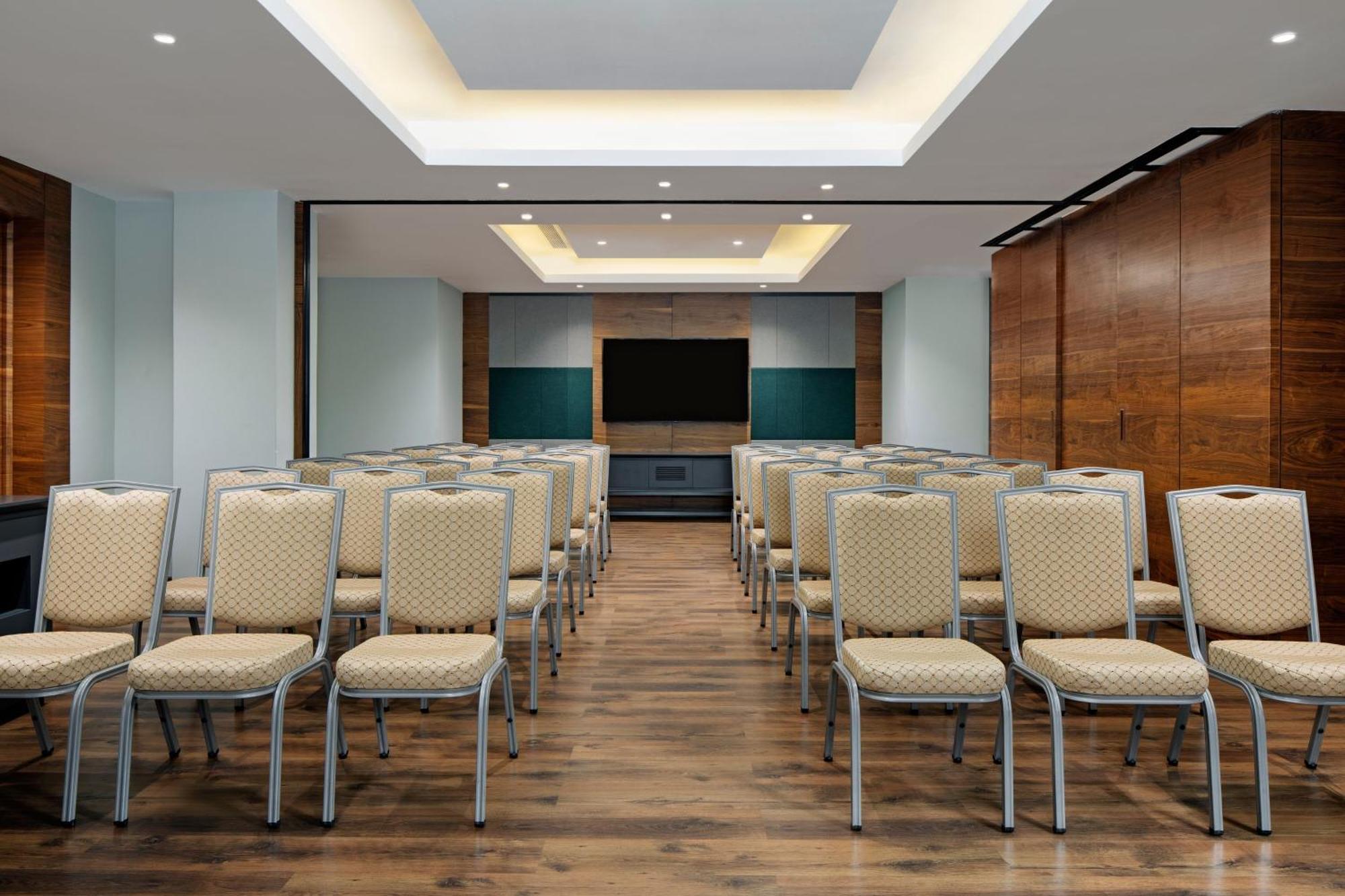 Four Points By Sheraton קיגאלי מראה חיצוני תמונה